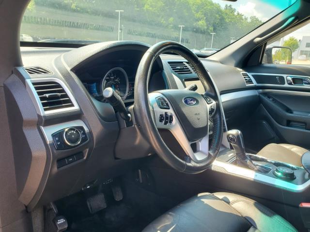 Photo of 2015 Caribou Metallic Ford Explorer