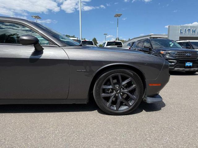 Photo of 2019 Granite Pearlcoat Dodge Challenger