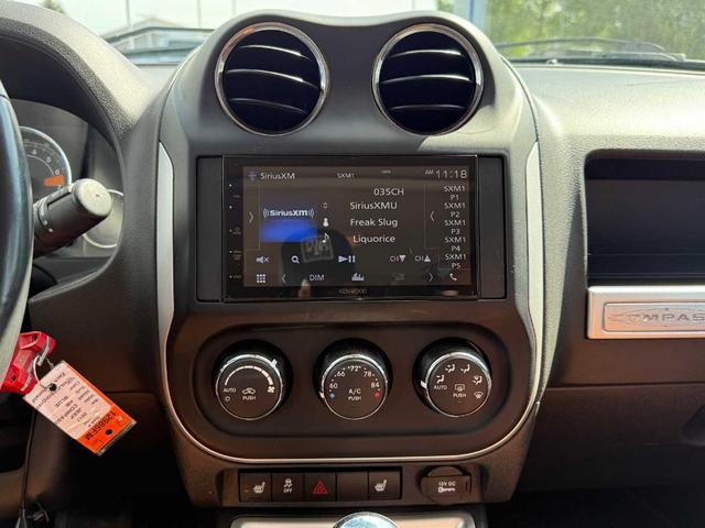 Photo of 2017 True Blue Pearlcoat Jeep Compass