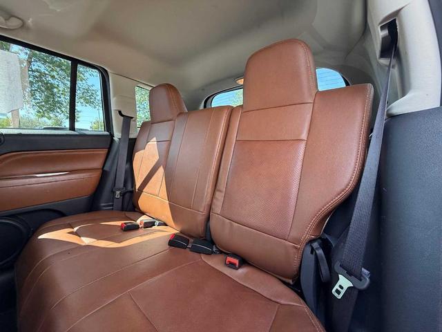 Photo of 2017 True Blue Pearlcoat Jeep Compass