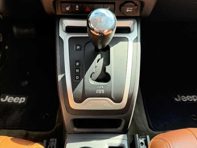 Photo of 2017 True Blue Pearlcoat Jeep Compass