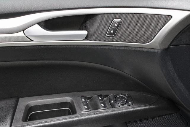 Photo of 2020 Magnetic Metallic Ford Fusion