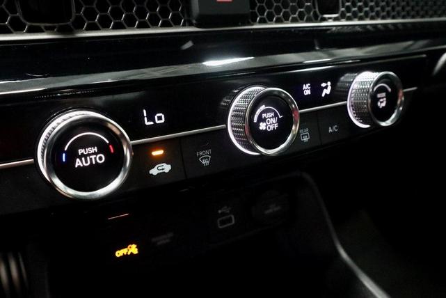 Photo of 2023 Lunar Silver Metallic Honda Civic