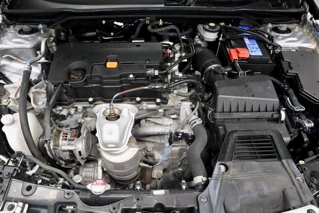 Photo of 2023 Lunar Silver Metallic Honda Civic