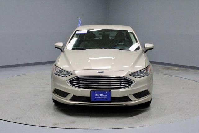 Photo of 2018 White Gold Metallic Ford Fusion Hybrid