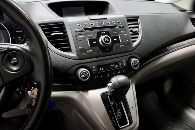 Photo of 2013 Basque Red Pearl II Honda CR-V