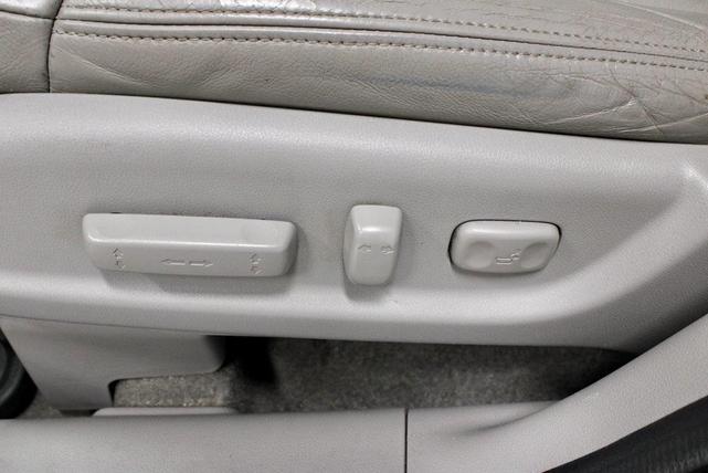 Photo of 2013 Basque Red Pearl II Honda CR-V
