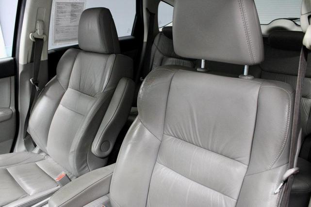 Photo of 2013 Basque Red Pearl II Honda CR-V