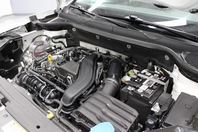 Photo of 2023 Pure White Volkswagen Taos