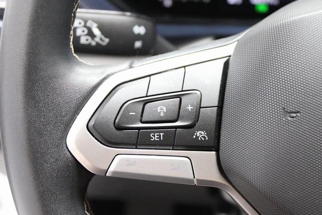 Photo of 2023 Pure White Volkswagen Taos