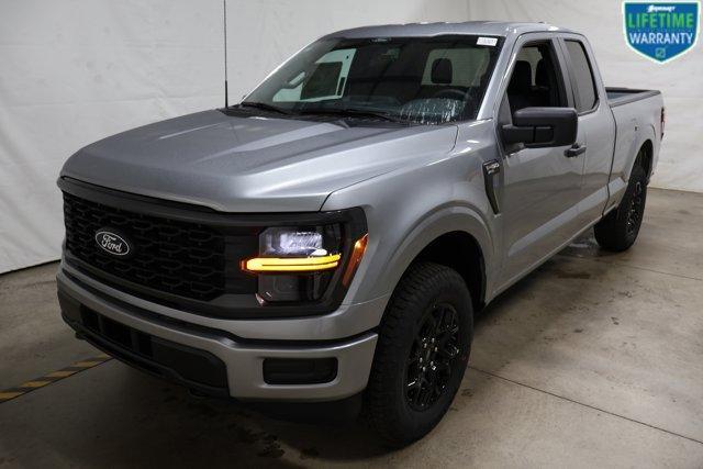 Photo of 2025 Iconic Silver Metallic Ford F-150