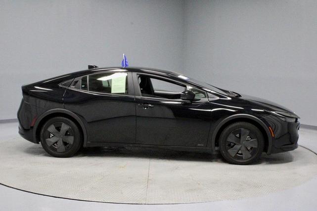 Photo of 2024 Midnight Black Metallic Toyota Prius