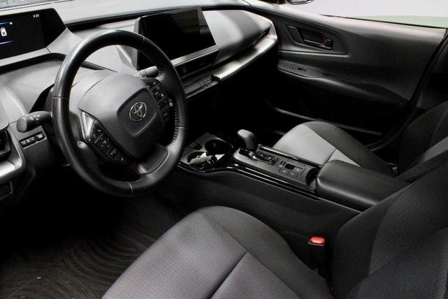 Photo of 2024 Midnight Black Metallic Toyota Prius