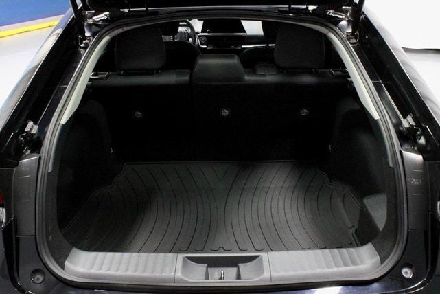 Photo of 2024 Midnight Black Metallic Toyota Prius