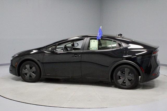 Photo of 2024 Midnight Black Metallic Toyota Prius