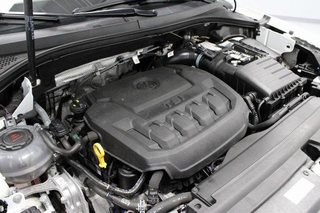 Photo of 2024 Pure White Volkswagen Tiguan