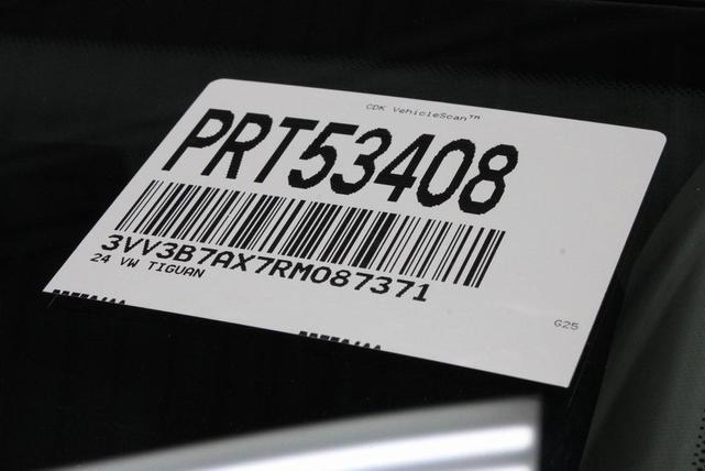 Photo of 2024 Pure White Volkswagen Tiguan