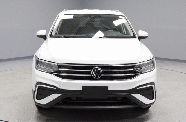 Photo of 2024 Pure White Volkswagen Tiguan