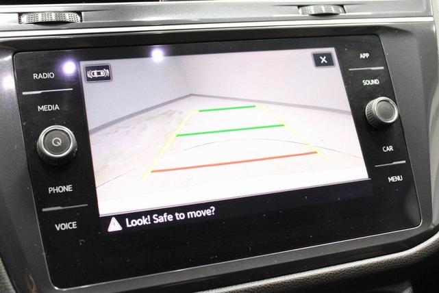 Photo of 2024 Pure White Volkswagen Tiguan