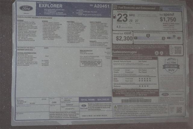 Photo of 2025 Star White Ford Explorer