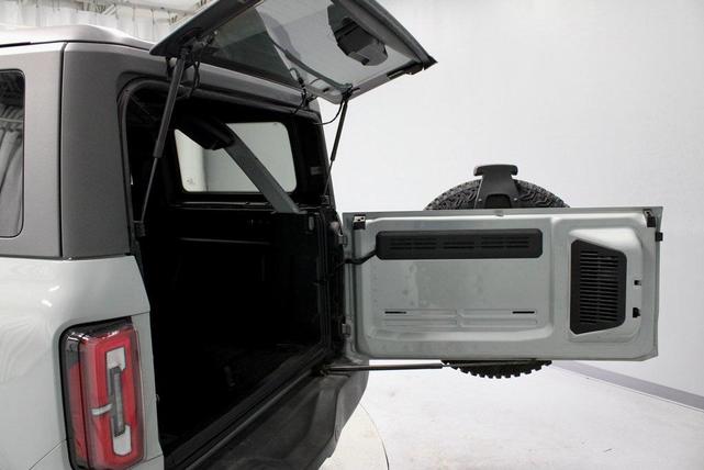 Photo of 2022 Cactus Green / Gray Ford Bronco
