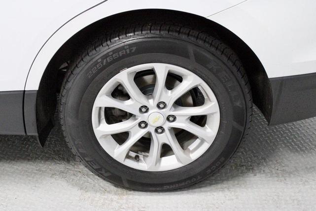 Photo of 2019 Summit White Chevrolet Equinox