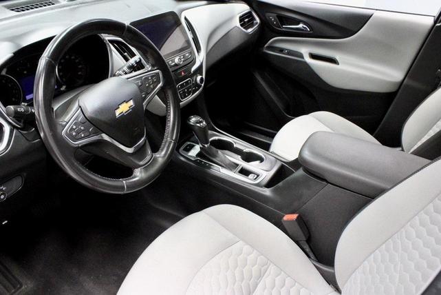 Photo of 2019 Summit White Chevrolet Equinox
