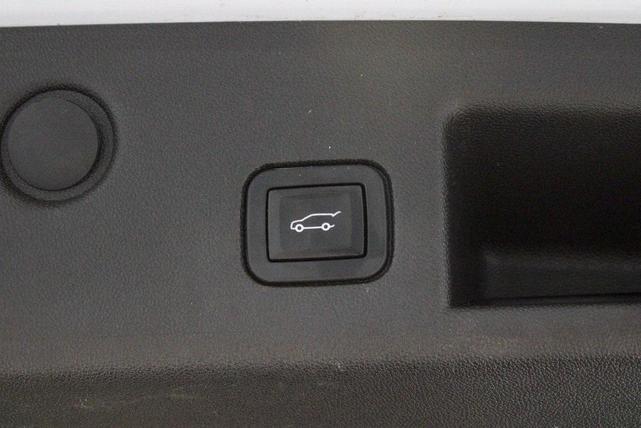 Photo of 2019 Summit White Chevrolet Equinox