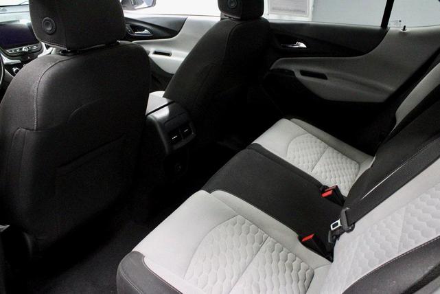 Photo of 2019 Summit White Chevrolet Equinox