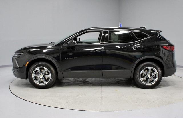 Photo of 2024 Black Chevrolet Blazer