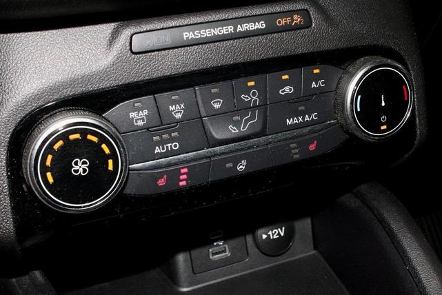 Photo of 2022 Ice Blue Ford Escape
