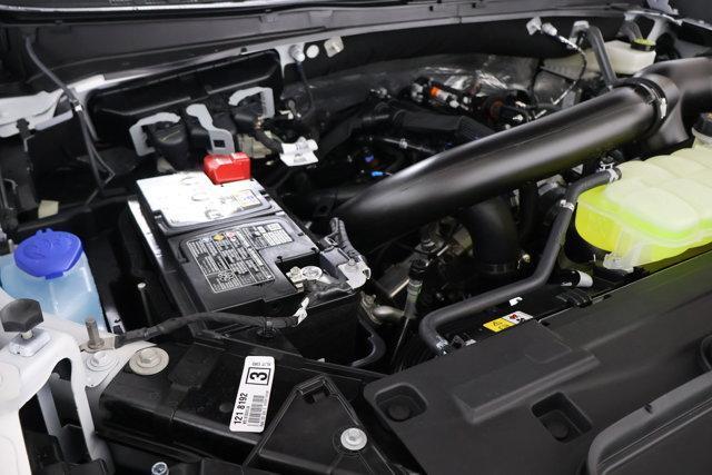 Photo of 2025 Star White Ford Expedition Max