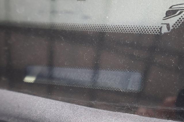Photo of 2025 Star White Ford Expedition Max