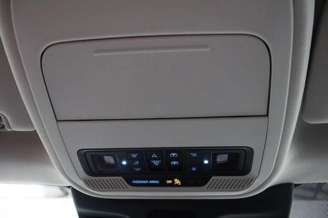 Photo of 2025 Star White Ford Expedition Max