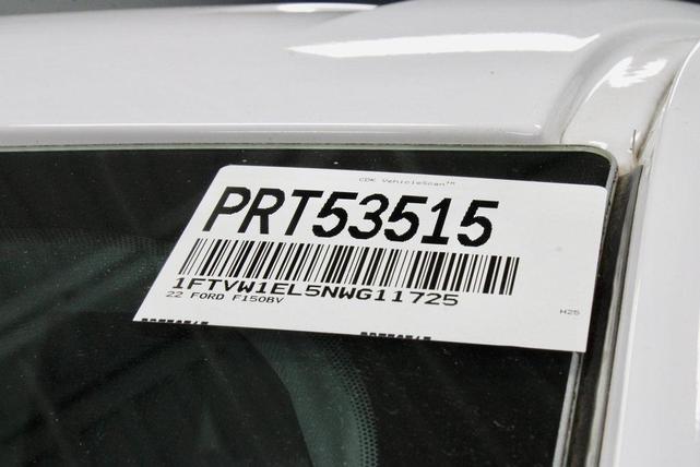 Photo of 2022 Oxford White Ford F-150 Lightning