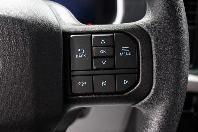 Photo of 2022 Oxford White Ford F-150 Lightning