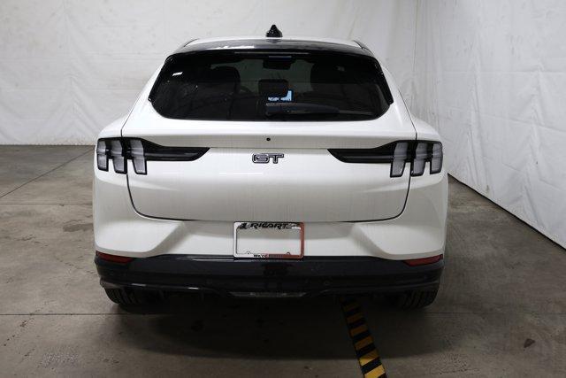 Photo of 2025 Star White Ford Mustang Mach-E