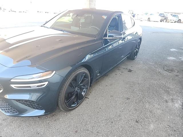 2023 Genesis G70