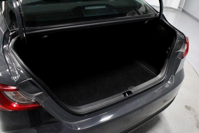 Photo of 2025 Metal Toyota Camry