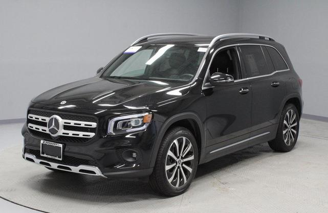 Photo of 2023 Midnight Black Mercedes-Benz GLB 250