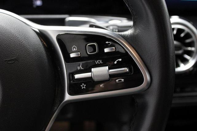 Photo of 2023 Midnight Black Mercedes-Benz GLB 250