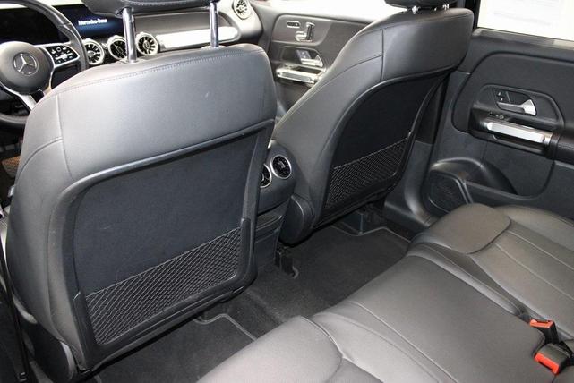 Photo of 2023 Midnight Black Mercedes-Benz GLB 250