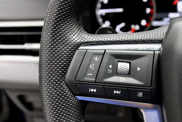 Photo of 2022 Cosmic Blue Metallic Mitsubishi Outlander