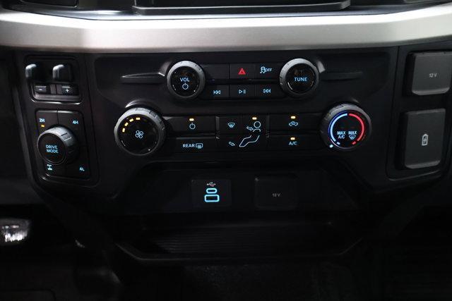 Photo of 2025 Oxford White Ford F-250