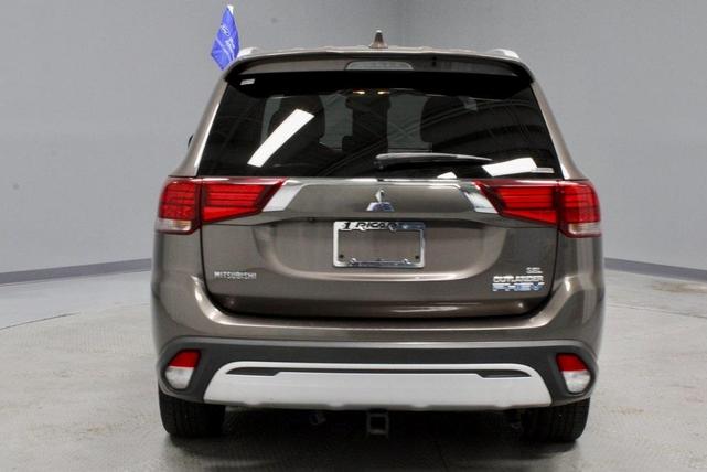 Photo of 2019 Quartz Brown Metallic Mitsubishi Outlander PHEV