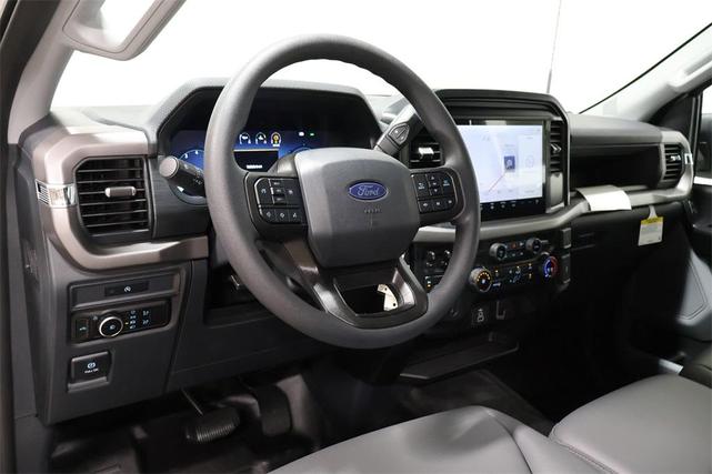 Photo of 2025 Oxford White Ford F-150