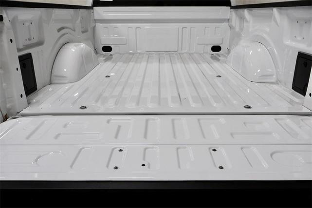 Photo of 2025 Oxford White Ford F-150