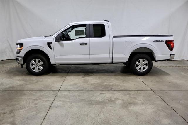 Photo of 2025 Oxford White Ford F-150