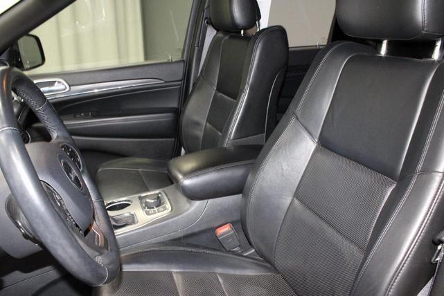 Photo of 2019 Diamond Black Jeep Grand Cherokee