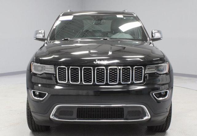 Photo of 2019 Diamond Black Jeep Grand Cherokee